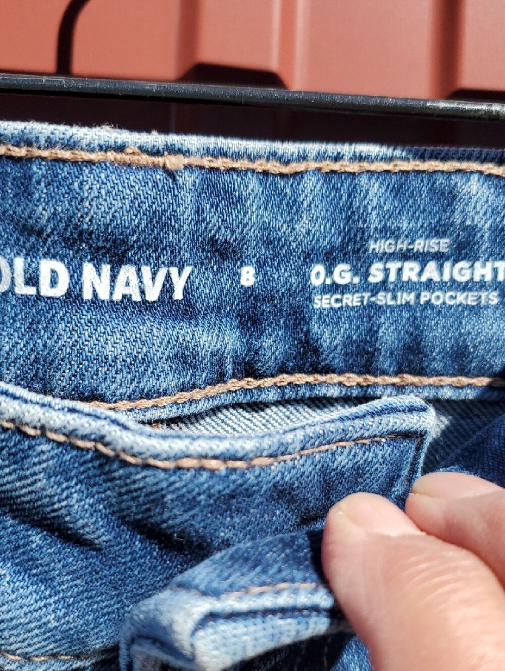 Old Navy 6 Peice Clothing Lot , 4lb 9.6 Oz Shirts , Shorts , Jeans . - Picture 14 of 16